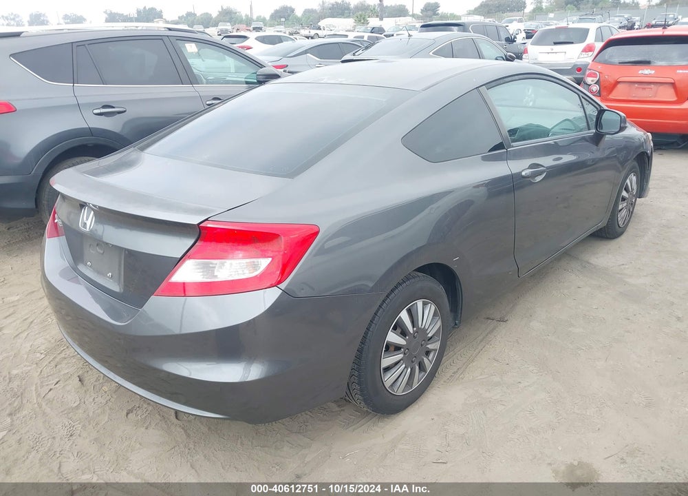 2013 HONDA CIVIC LX VIN: 2HGFG3B57DH525608