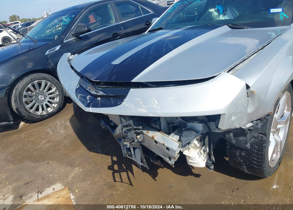 2011 CHEVROLET CAMARO VIN: 2G1FK1EJ9B9172542
