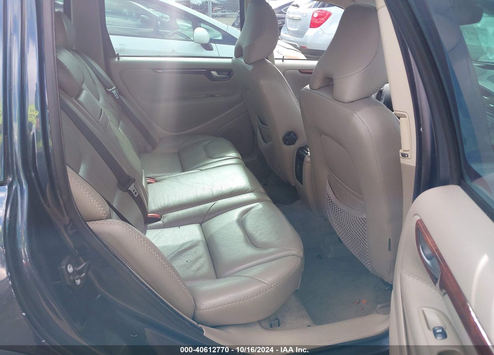 2007 VOLVO XC70 2.5T VIN: YV4SZ592471255901
