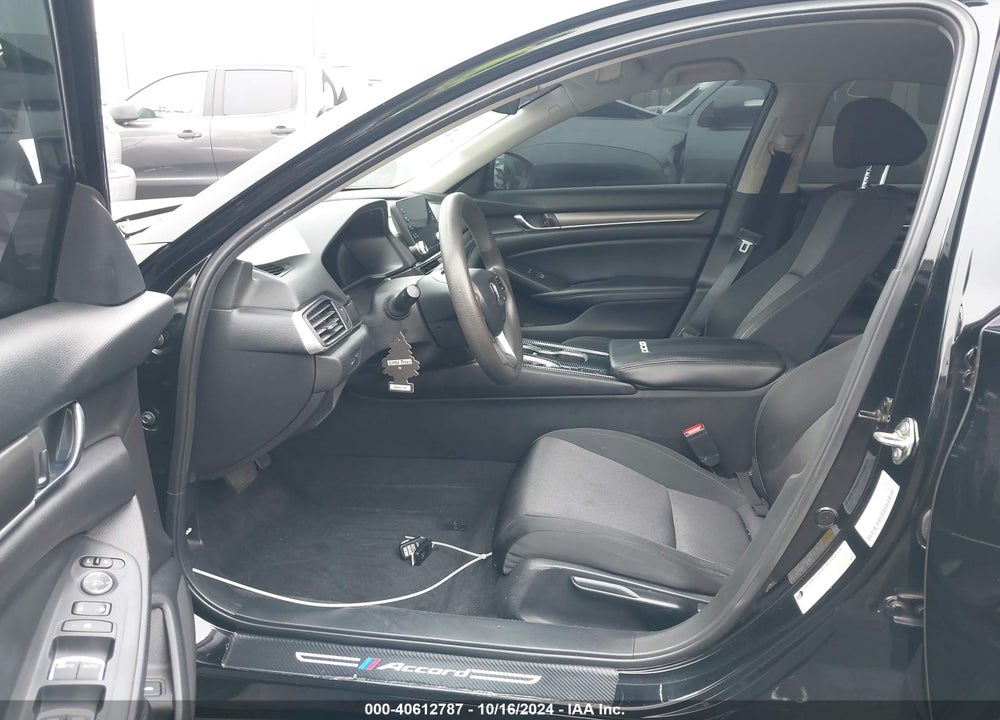 2018 HONDA ACCORD LX VIN: 1HGCV1F17JA164234