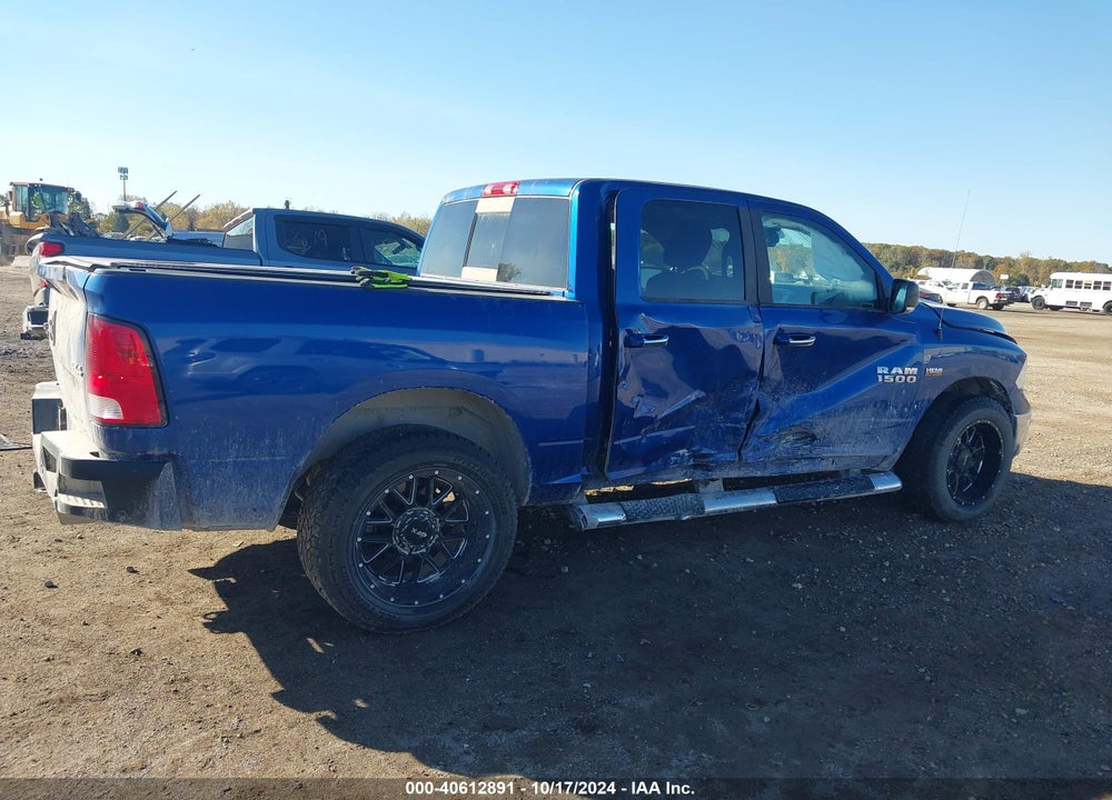 2017 RAM 1500 VIN: 3C6RR7LT3HG575297