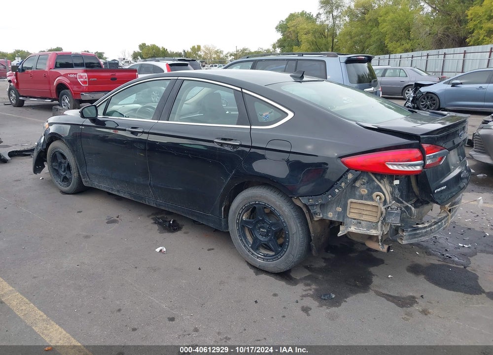 2019 FORD FUSION TITANIUM VIN: 3FA6P0D94KR110525