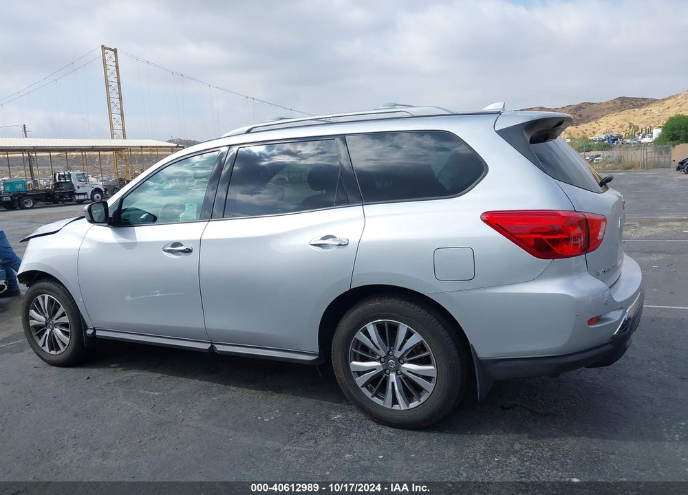 2020 NISSAN PATHFINDER S 2WD VIN: 5N1DR2ANXLC606210