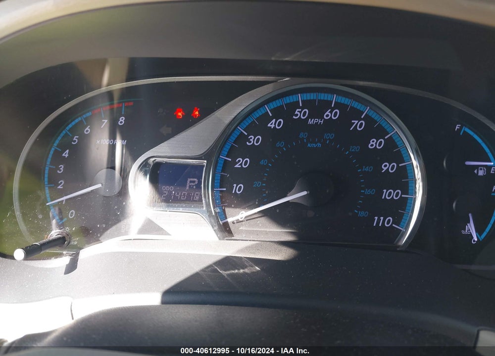 2013 TOYOTA SIENNA XLE V6 8 PASSENGER VIN: 5TDYK3DC4DS313428