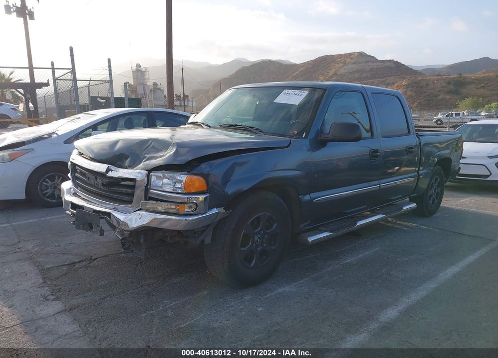 2006 GMC SIERRA 1500 SL VIN: 2GTEC13V261215256