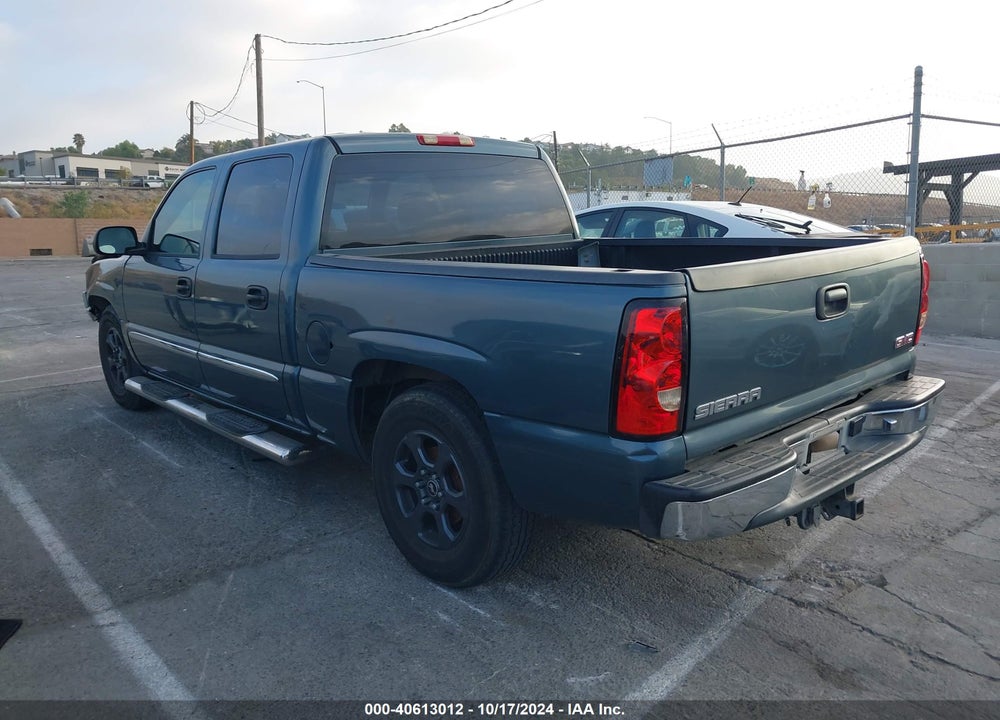 2006 GMC SIERRA 1500 SL VIN: 2GTEC13V261215256
