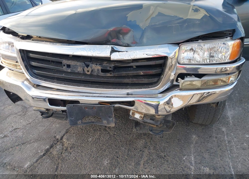 2006 GMC SIERRA 1500 SL VIN: 2GTEC13V261215256