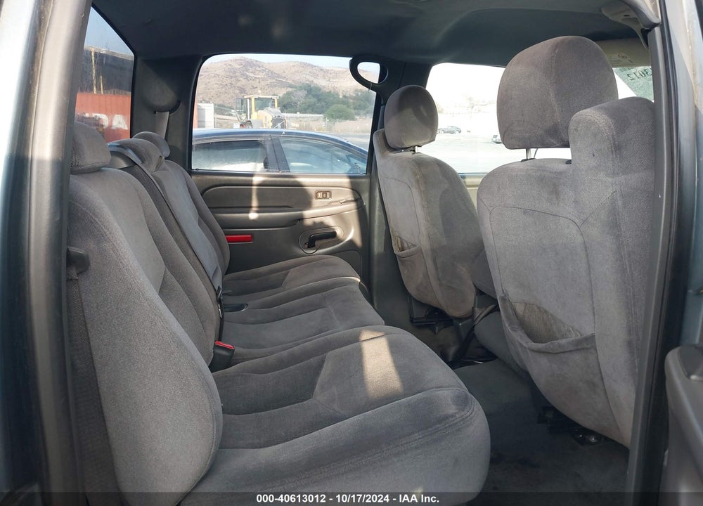 2006 GMC SIERRA 1500 SL VIN: 2GTEC13V261215256