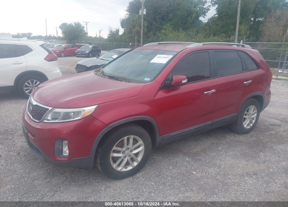 2015 KIA SORENTO LX VIN: 5XYKT4A6XFG646384