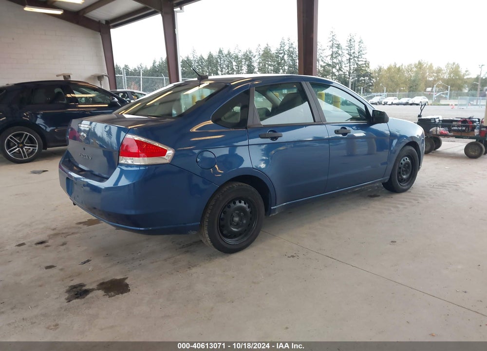 2008 FORD FOCUS S VIN: 1FAHP34N88W220376