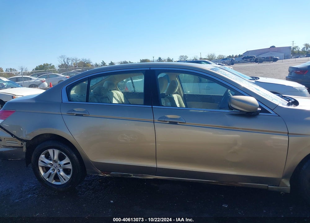 2008 HONDA ACCORD 2.4 LX-P VIN: 1HGCP264X8A111922