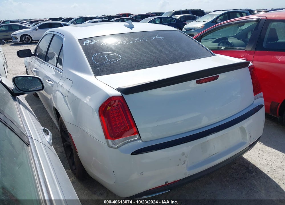 2016 CHRYSLER 300 ANNIVERSARY EDITION VIN: 2C3CCAAG0GH152036