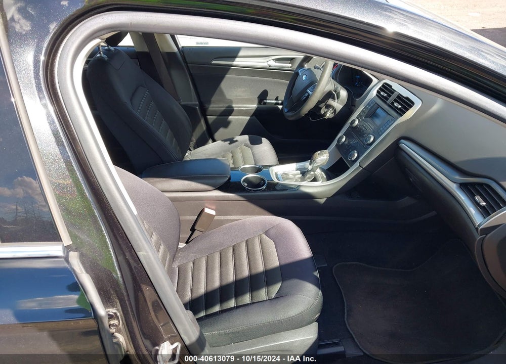 2013 FORD FUSION SE VIN: 3FA6P0H77DR354830