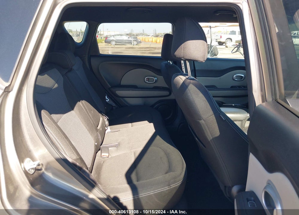 2019 KIA SOUL VIN: KNDJP3A52K7654326