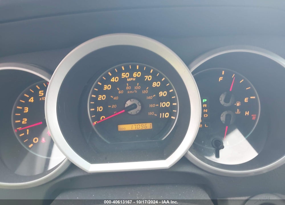 2008 TOYOTA 4RUNNER LIMITED V8 VIN: JTEBT17R88K001385