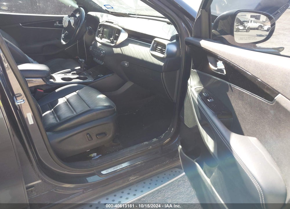 2016 KIA SORENTO 2.0T SXL VIN: 5XYPKDA12GG127358