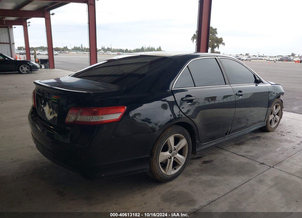 2011 TOYOTA CAMRY SE VIN: 4T1BF3EKXBU777425