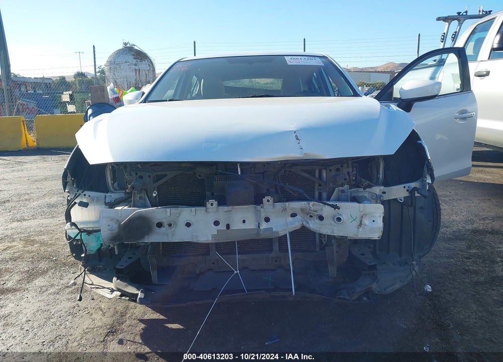 2015 MAZDA 3 I TOURING VIN: JM1BM1L72F1249222
