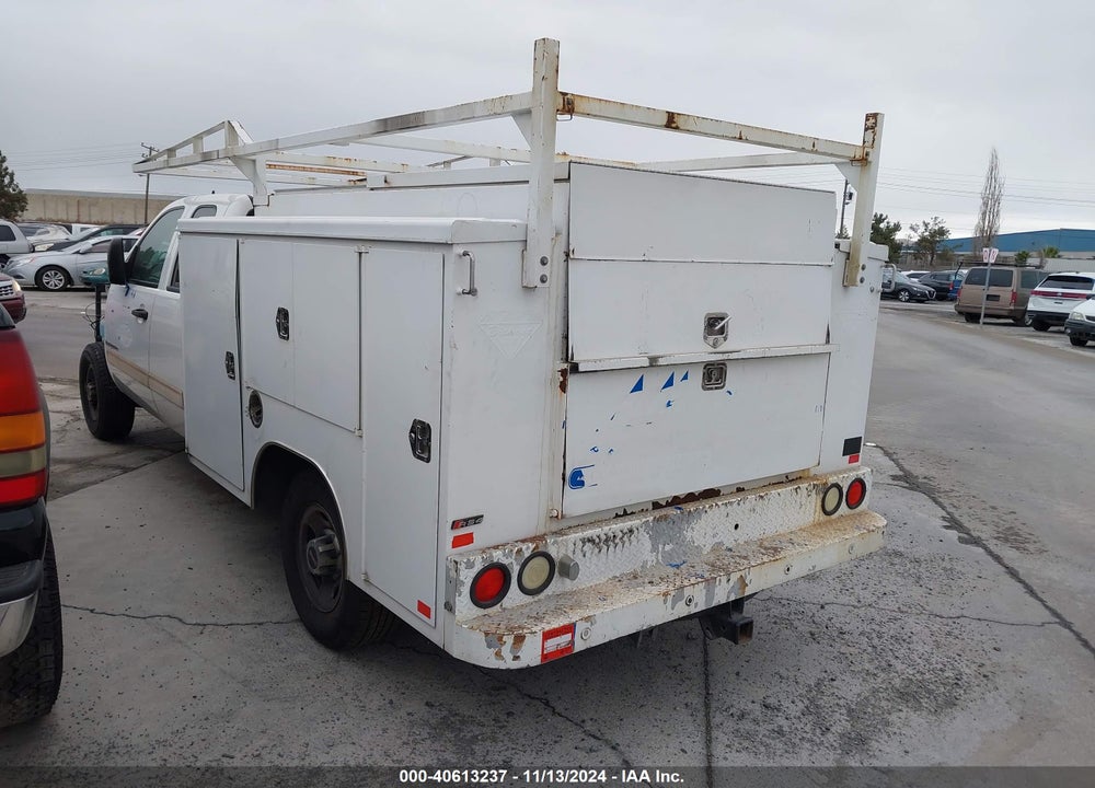 2009 GMC SIERRA 2500HD SLE VIN: 1GTHC59K69E106741