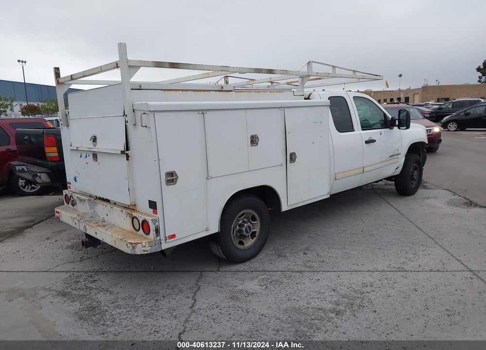 2009 GMC SIERRA 2500HD SLE VIN: 1GTHC59K69E106741