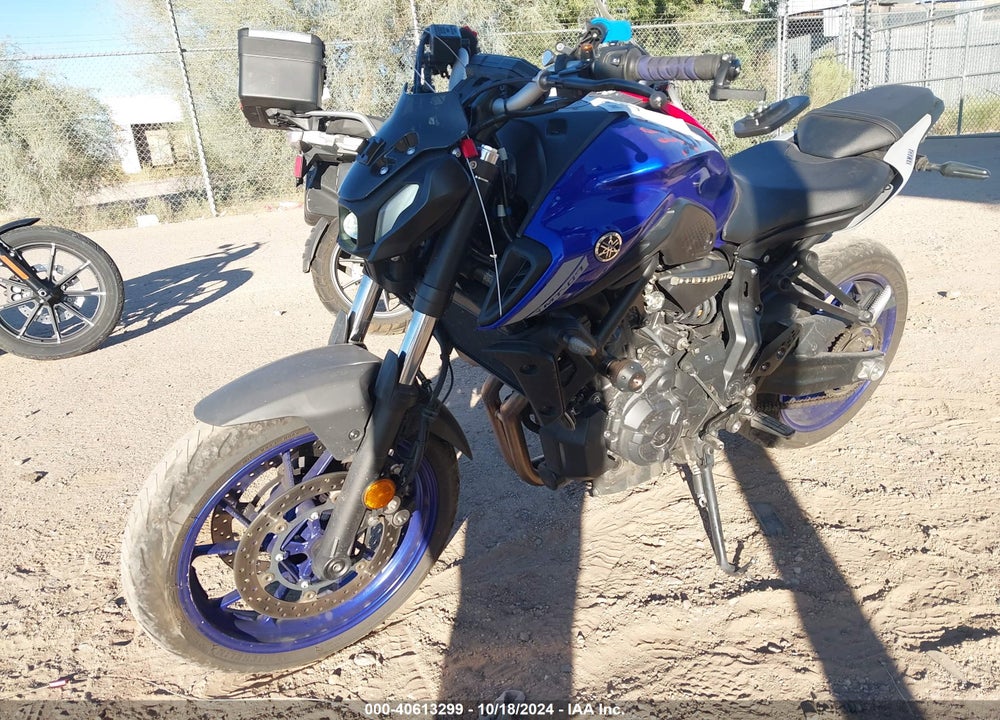 2021 YAMAHA MT07 VIN: JYARM32E2MA001443
