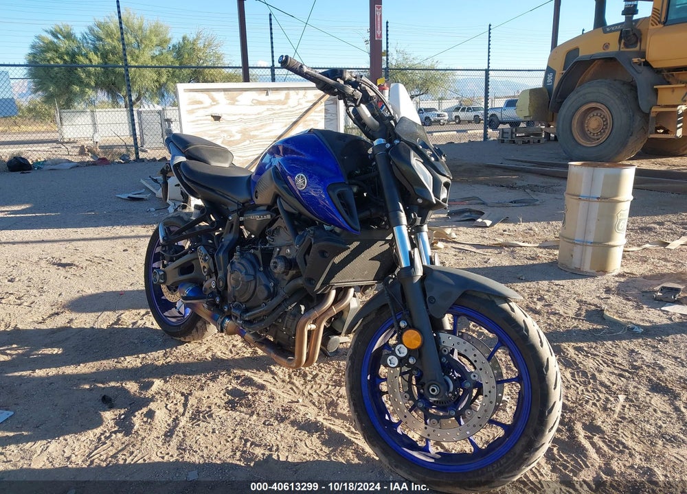 2021 YAMAHA MT07 VIN: JYARM32E2MA001443