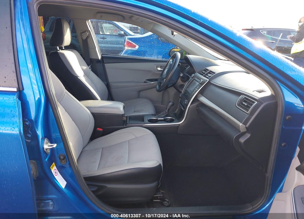 2017 TOYOTA CAMRY SE VIN: 4T1BF1FK8HU625896
