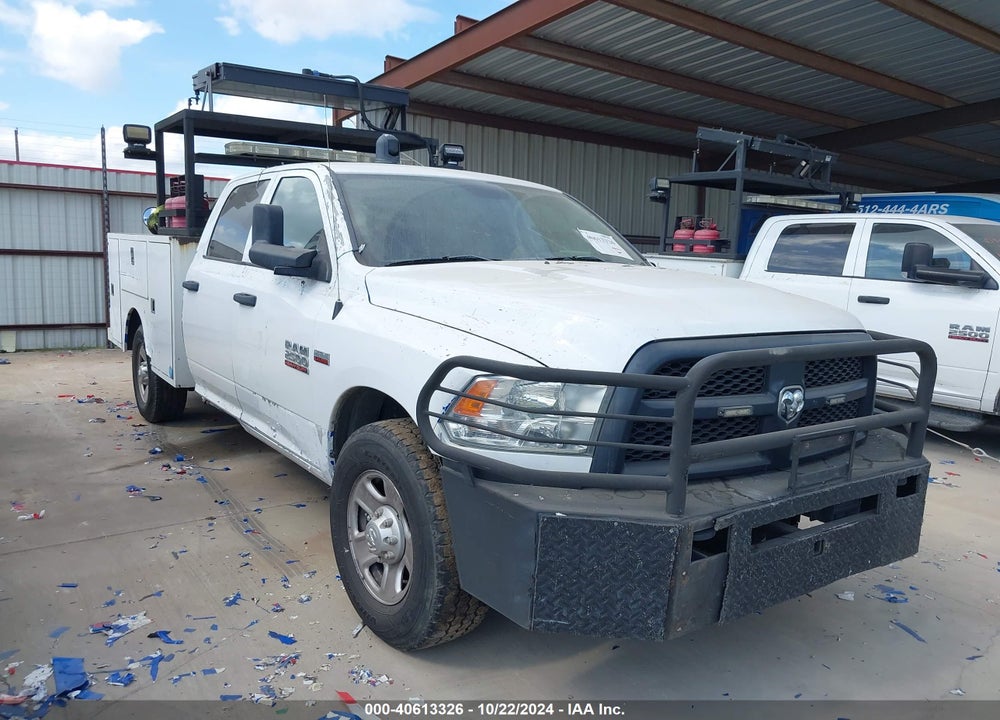 2018 RAM 2500 TRADESMAN 4X2 8' BOX VIN: 3C7WR4HJ9JG169535