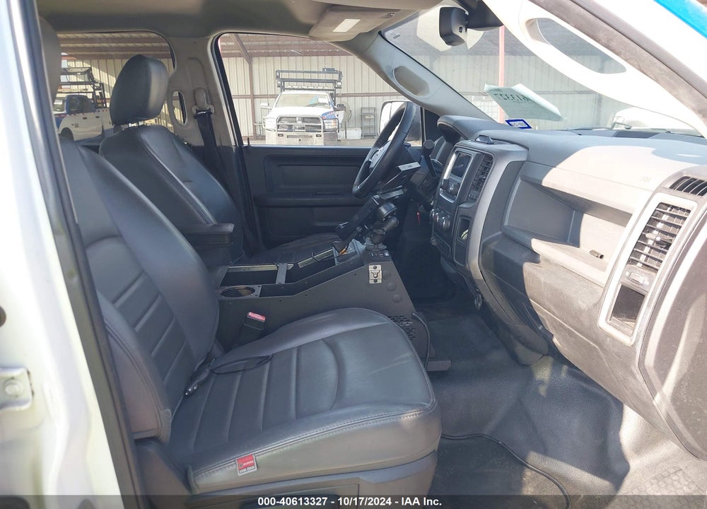 2018 RAM 2500 TRADESMAN 4X2 8' BOX VIN: 3C7WR4HJ3JG211147
