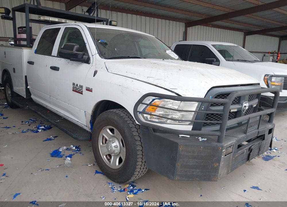 2018 RAM 2500 TRADESMAN 4X2 8' BOX VIN: 3C7WR4HJ3JG211147
