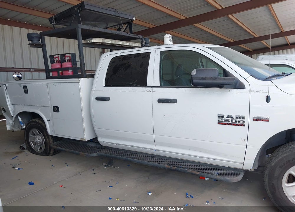 2018 RAM 2500 TRADESMAN 4X2 8' BOX VIN: 3C7WR4HJ3JG172690