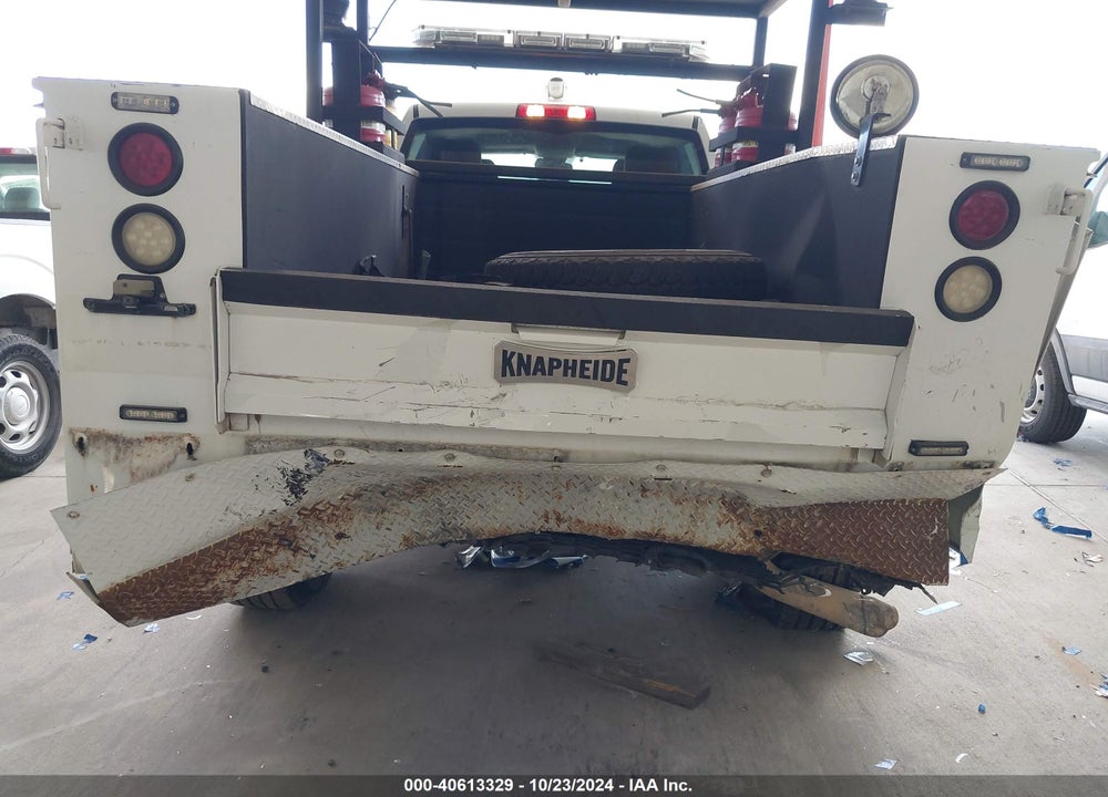2018 RAM 2500 TRADESMAN 4X2 8' BOX VIN: 3C7WR4HJ3JG172690