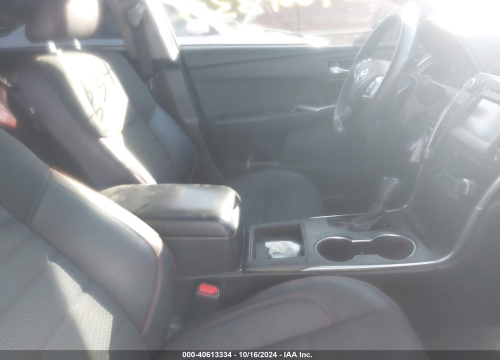 2017 TOYOTA CAMRY SE VIN: 4T1BF1FK4HU788903