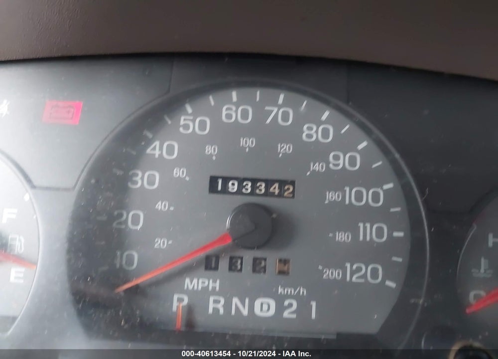 1998 MERCURY GRAND MARQUIS VIN: 2MEFM75W9WX688237