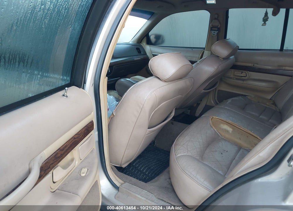 1998 MERCURY GRAND MARQUIS VIN: 2MEFM75W9WX688237