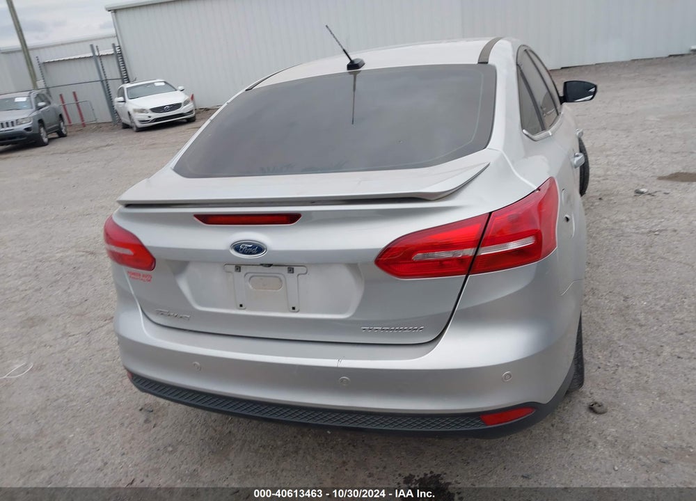 2017 FORD FOCUS TITANIUM VIN: 1FADP3J2XHL279164