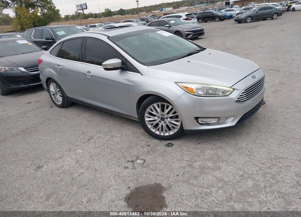 2017 FORD FOCUS TITANIUM VIN: 1FADP3J2XHL279164