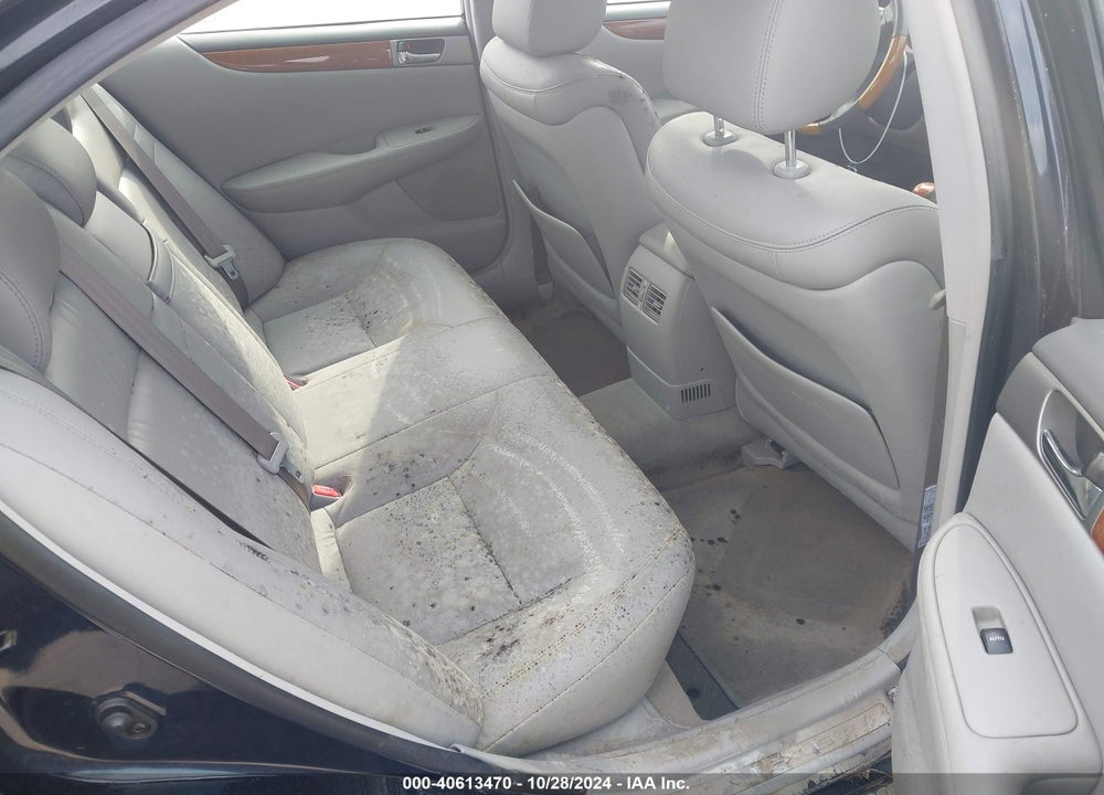 2005 LEXUS ES 330 VIN: JTHBA30G455082568