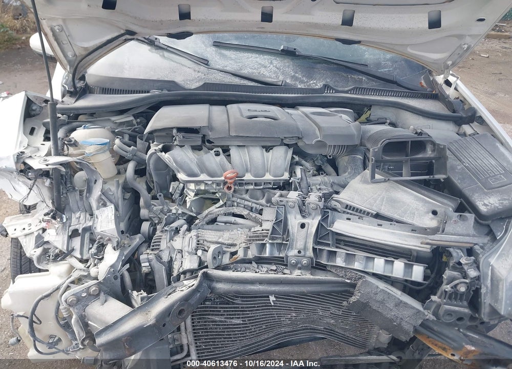 2011 VOLKSWAGEN GOLF 2.5L 2-DOOR VIN: WVWAB7AJXBW145805