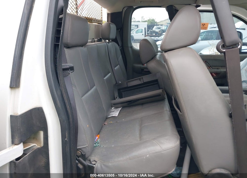 2009 CHEVROLET SILVERADO 2500HD WORK TRUCK VIN: 1GBHC49KX9E123802