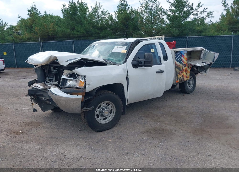 2009 CHEVROLET SILVERADO 2500HD WORK TRUCK VIN: 1GBHC49KX9E123802