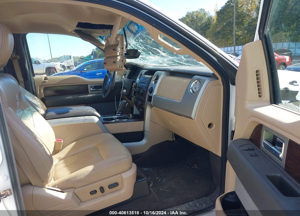 2012 FORD F-150 LARIAT VIN: 1FTFW1CT0CFC68570