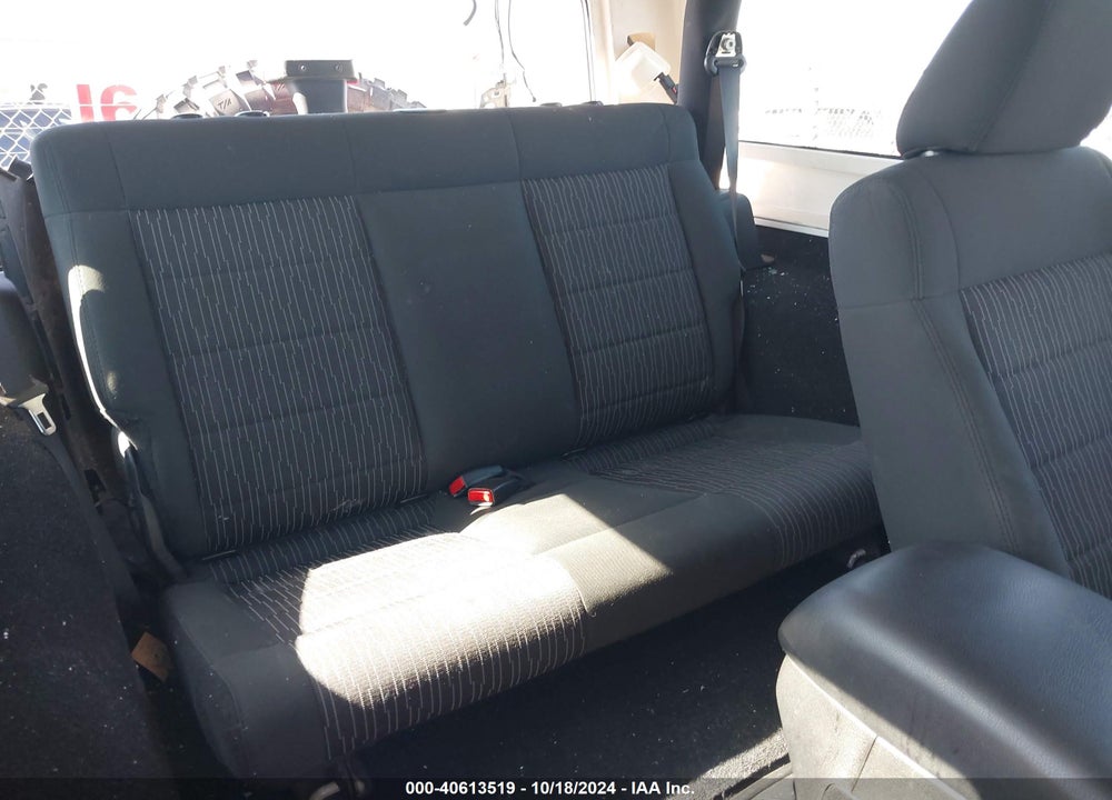 2012 JEEP WRANGLER SPORT VIN: 1C4AJWAG5CL212041