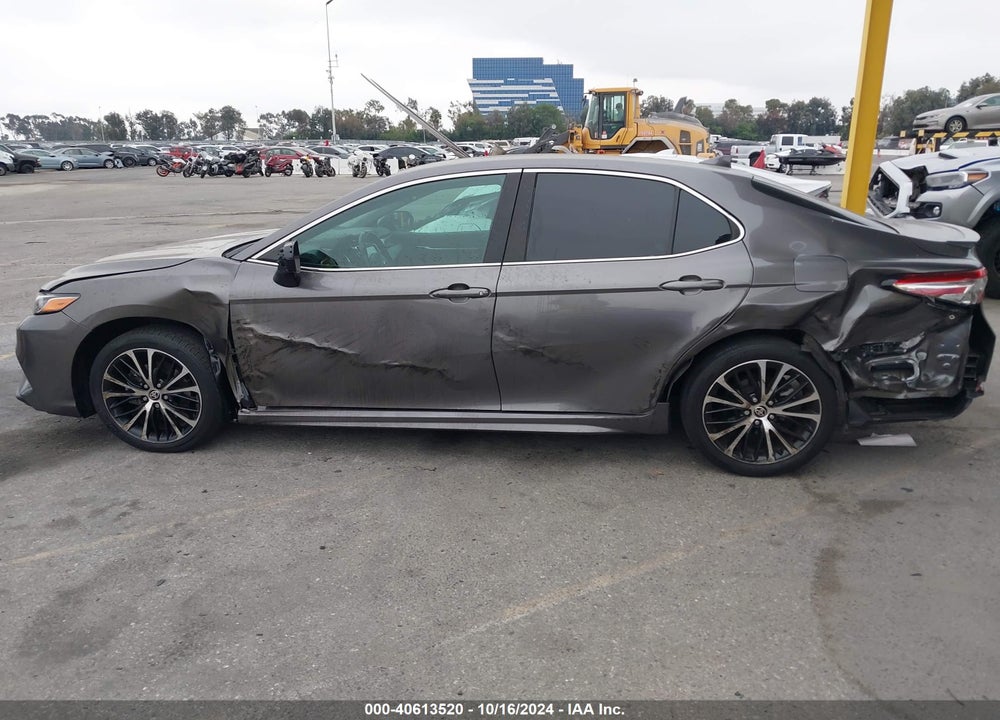 2020 TOYOTA CAMRY SE VIN: 4T1G11AK2LU503779