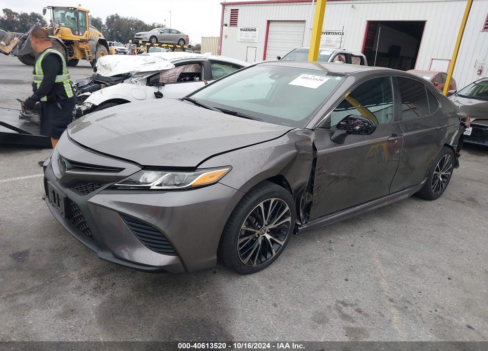 2020 TOYOTA CAMRY SE VIN: 4T1G11AK2LU503779