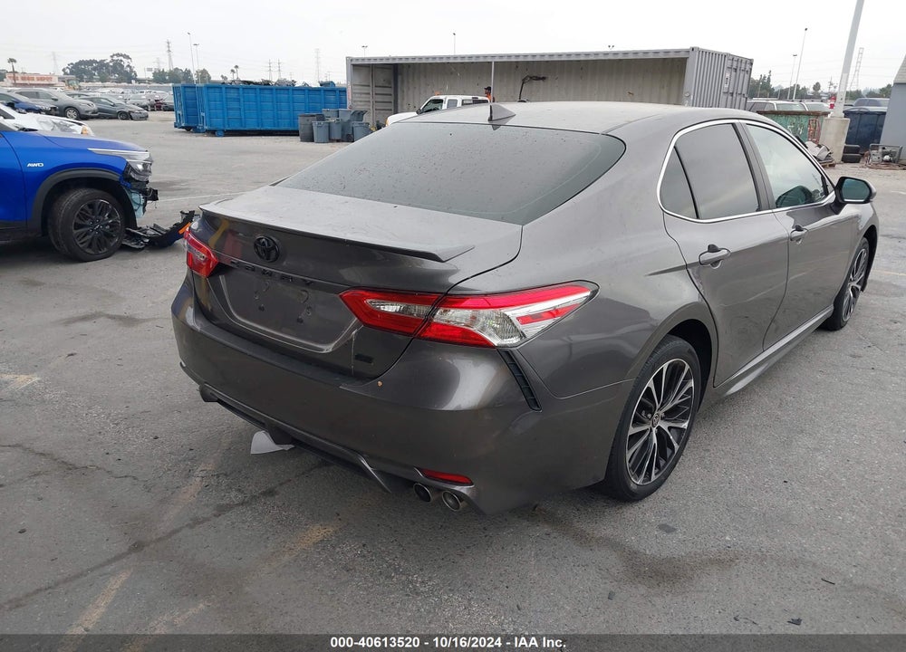 2020 TOYOTA CAMRY SE VIN: 4T1G11AK2LU503779