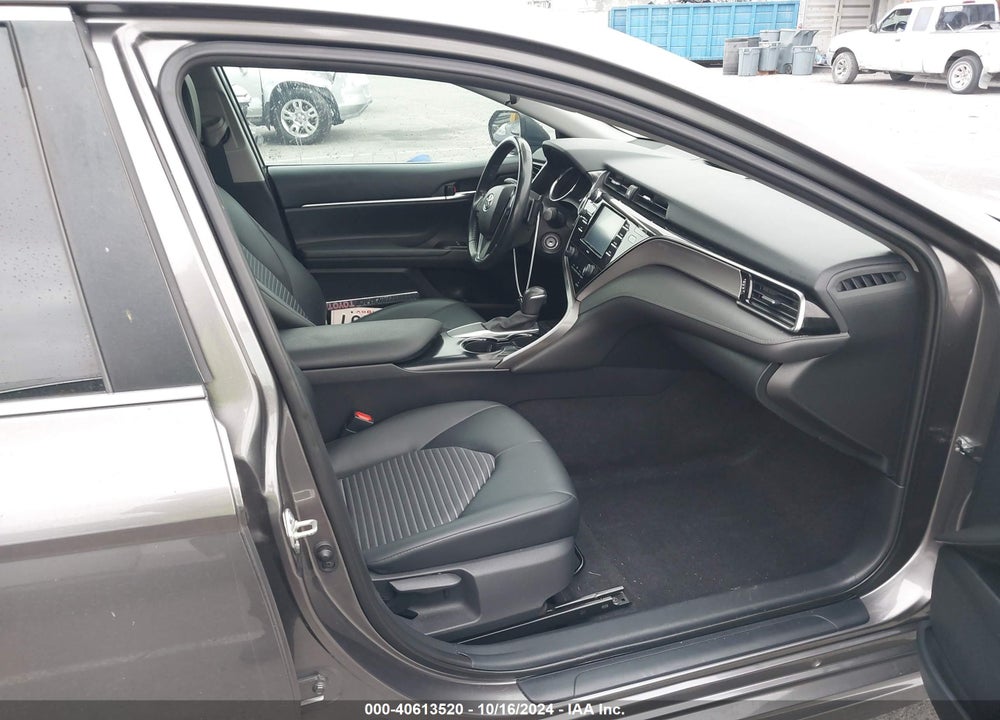 2020 TOYOTA CAMRY SE VIN: 4T1G11AK2LU503779