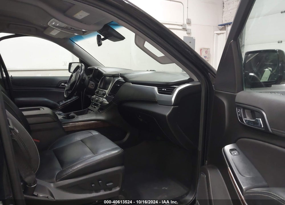 2019 CHEVROLET TAHOE LT VIN: 1GNSKBKC5KR397832