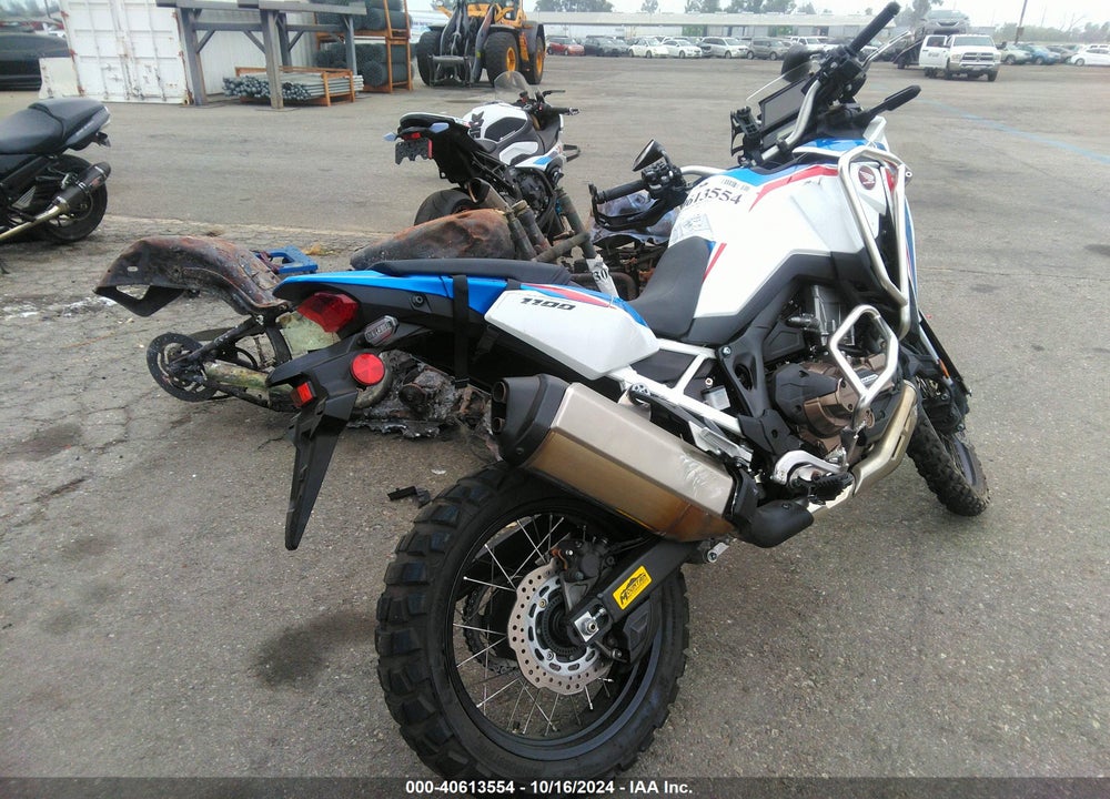 2021 HONDA CRF1100 D VIN: JH2SD1009MK100389