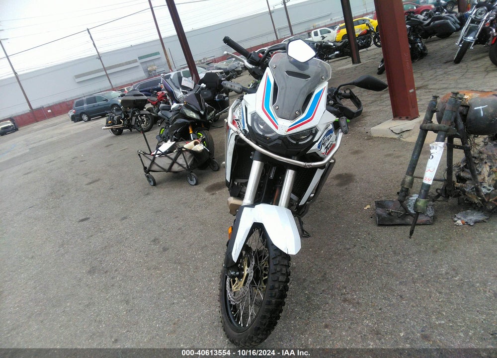 2021 HONDA CRF1100 D VIN: JH2SD1009MK100389